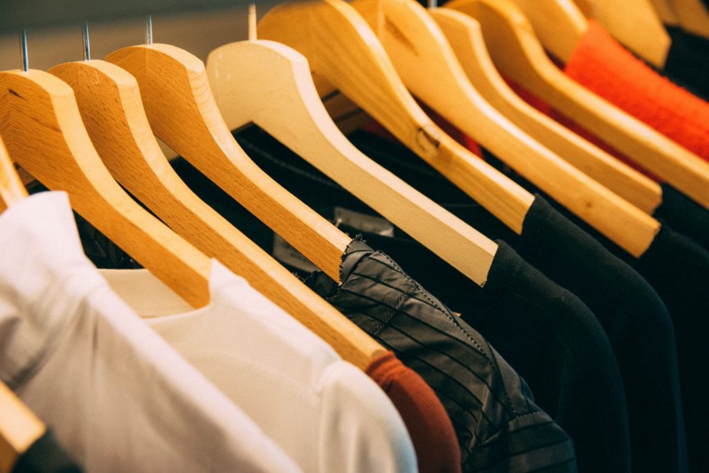 don't hand your clothing