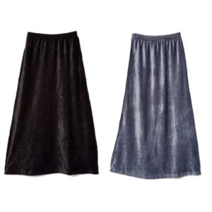 Image of sale on Black Ribbed Velour Maxi Skirt – Girls