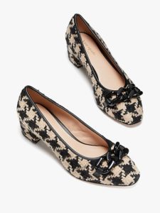 Image of sale on kacey pumps