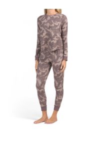 Image of sale on 2pc Camo Thermal Lounge Set