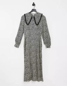 Image of sale on Zebra Print Collar