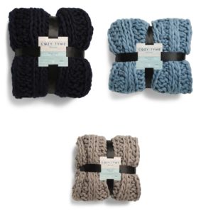 Image of sale on CHUNKY HAND KNIT THROW