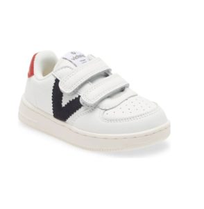 Image of sale on Siempre V Sneaker size 3-4