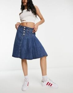 Image of sale on Urban Revivo Denim Pleated Midi Skirt in Blue