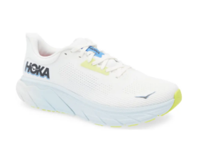 Image of sale on Arahi 7 Running Shoe (men)