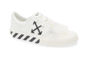 Image of sale on Vulc Undercut Sneaker (women) Off-white