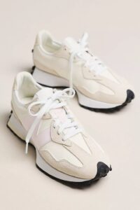 Image of sale on New Balance 327 Sneakers