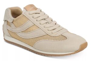Image of sale on Women’s Oasis Runner Sneakers