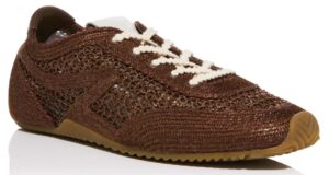 Image of sale on Women’s Retro Runner Slim Sneakers