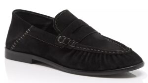 Image of sale on Women’s Carry On Leather Loafers